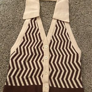 60s-70s Brown Chevron backless collared tank top
